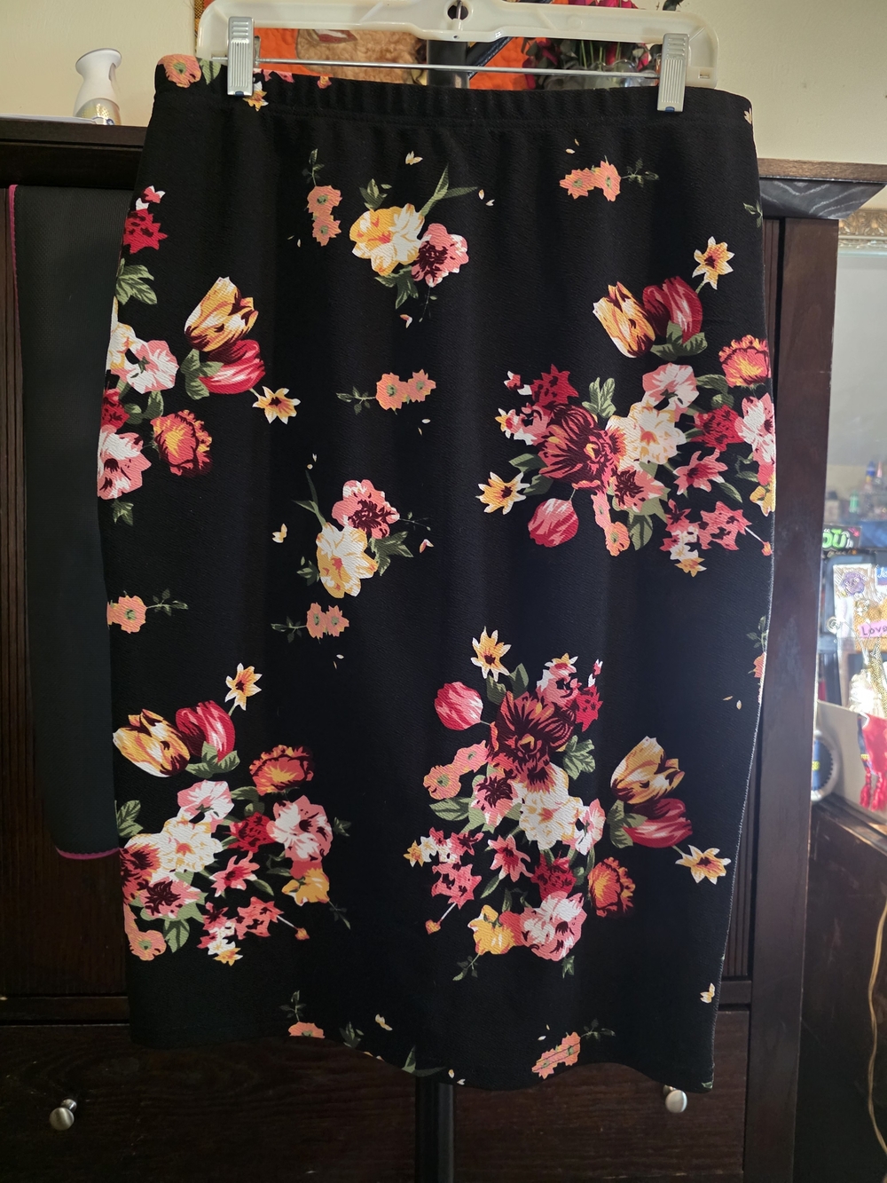 SHEIN Black Floral Pencil Skirt with Pink & Yellow Blooms